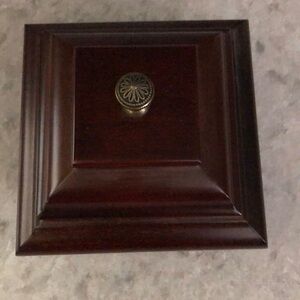 - Bombay company jewelry box